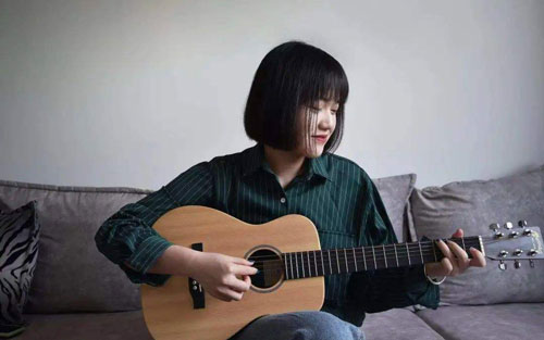 城吉他谱,原版王贰浪歌曲,简单g调弹唱教学,音艺吉他版六线指弹简谱图